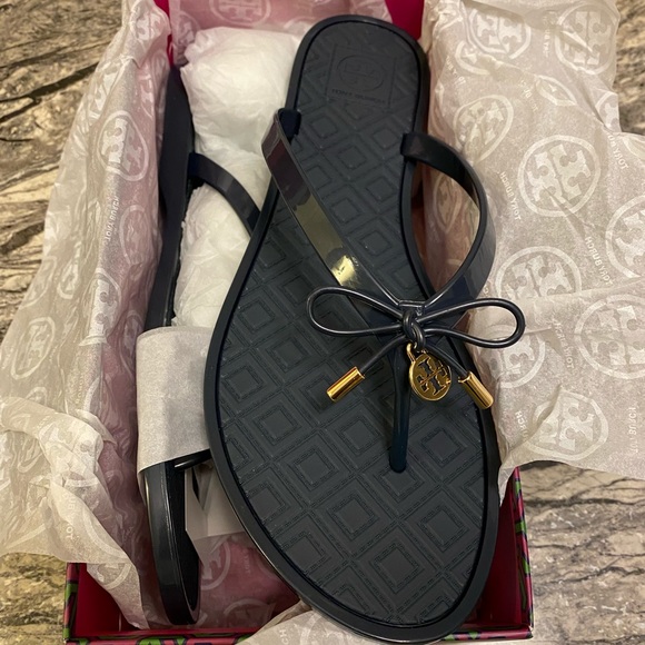 Tory Burch: Jelly Bow Thongs